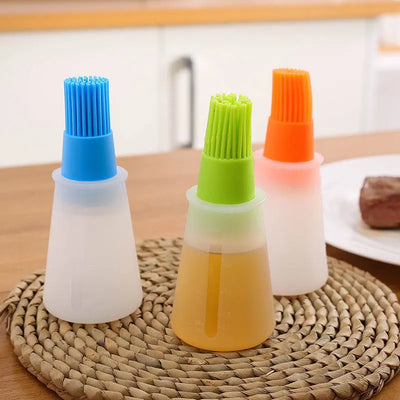 Silicone Heat-Resistant Food Grade Kitchen Baking Oil Dispenser with Small Brush Kitchen Baking Tools