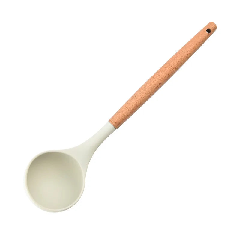 Silicone Kitchen Tools Wooden Handle Kitchenware Set Non Stick Pot Wooden Handle Silicone Scoop Kitchen Utensils Set